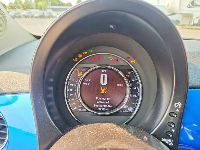 2015 FIAT 500 POP  