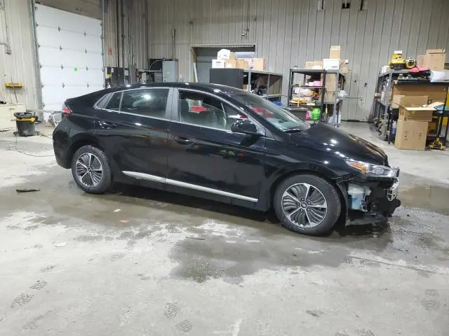 2021 HYUNDAI IONIQ SE  