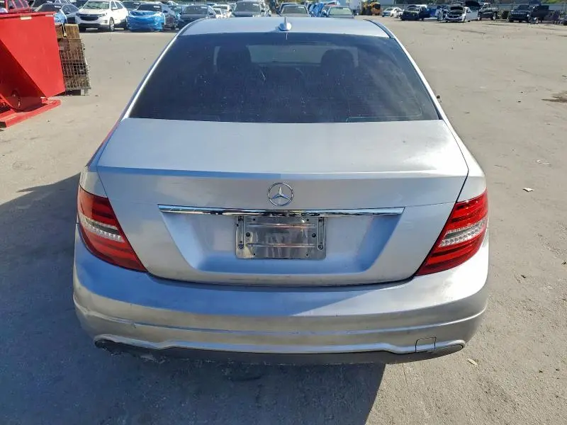 2013 MERCEDES-BENZ C 250  