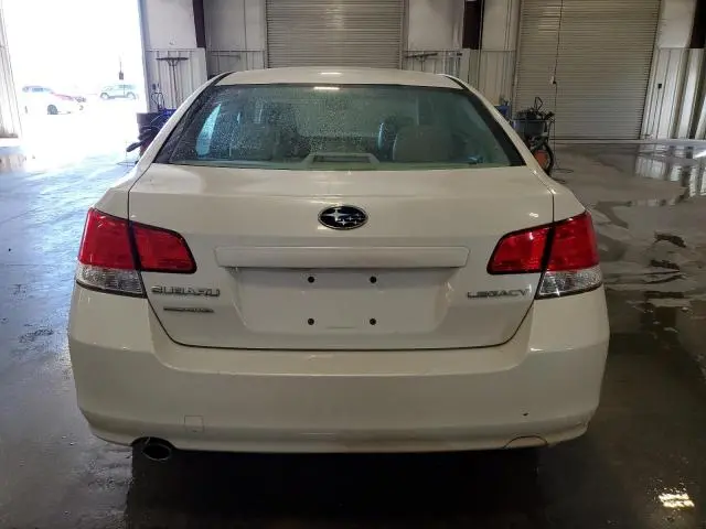 2010 SUBARU LEGACY 2.5I LIMITED  