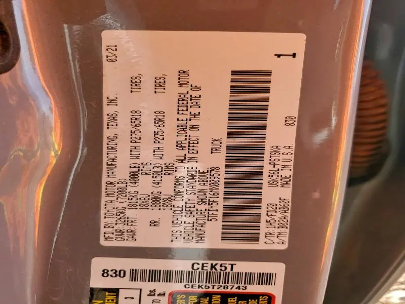 2021 TOYOTA TUNDRA CREWMAX SR5  