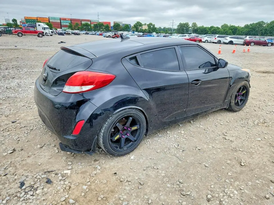 2016 HYUNDAI VELOSTER BASE  