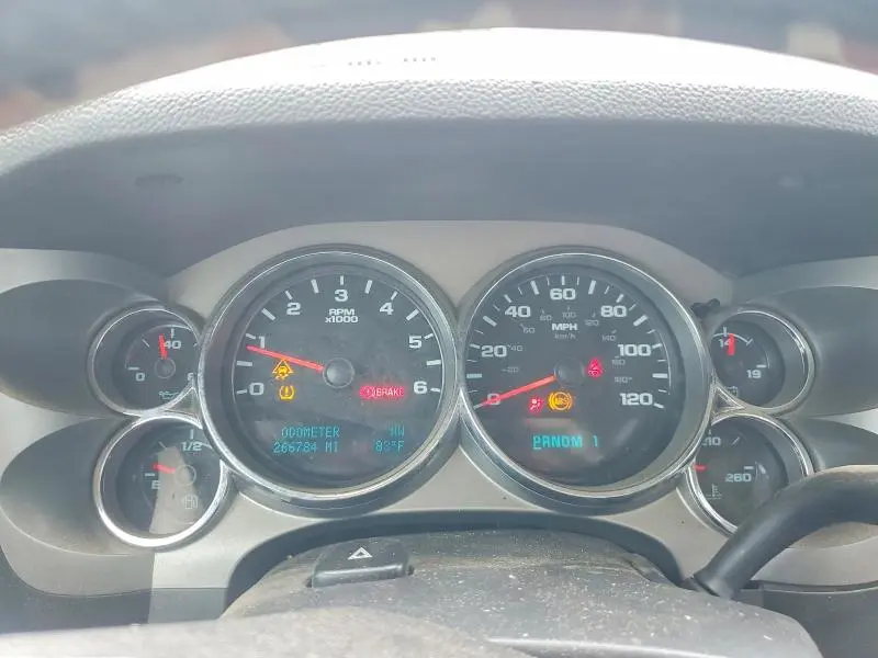 2011 CHEVROLET SILVERADO K2500 HEAVY DUTY LT  