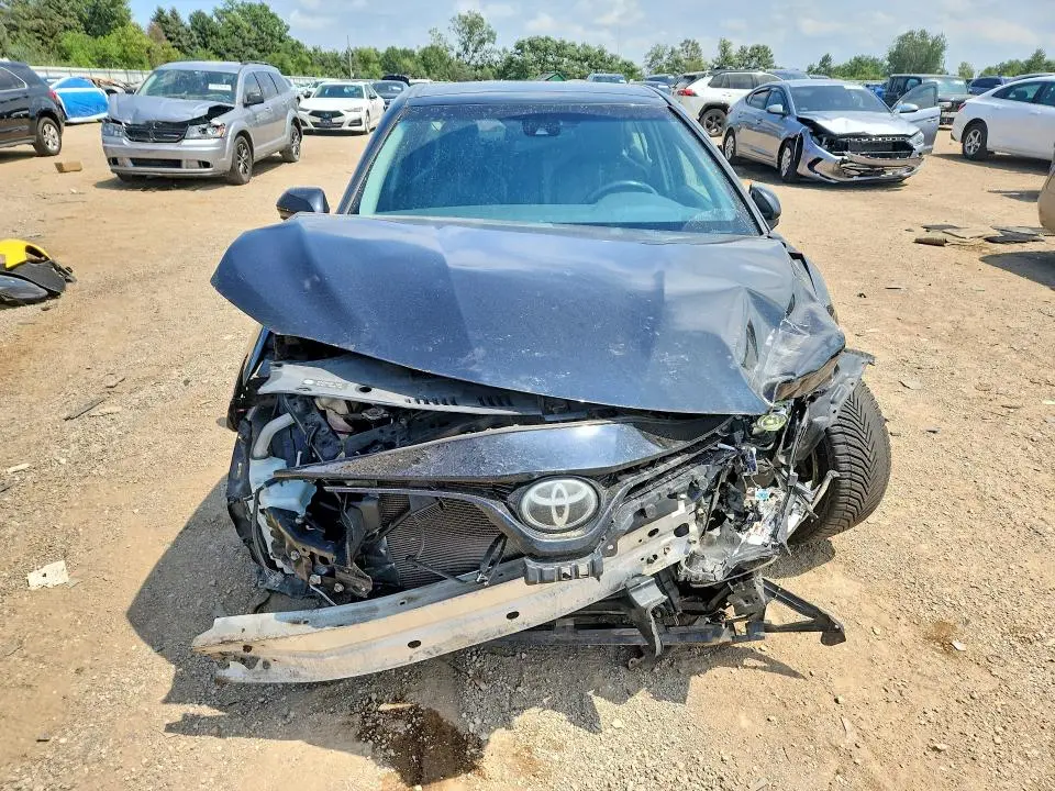 2018 TOYOTA CAMRY XLE  