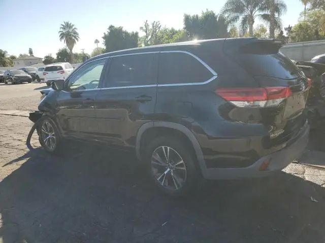 2018 TOYOTA HIGHLANDER LE  