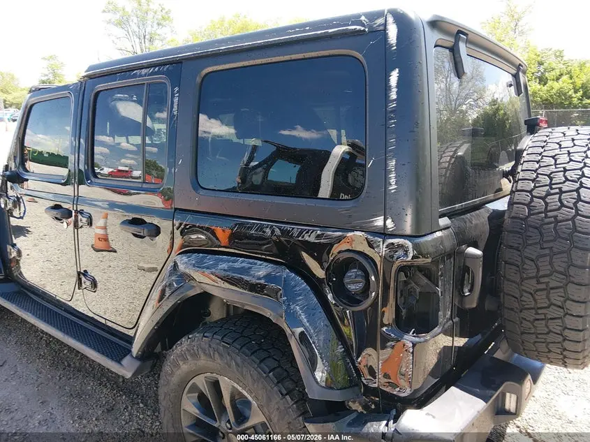 2022 JEEP WRANGLER UNLIMITED SAHARA 4X4