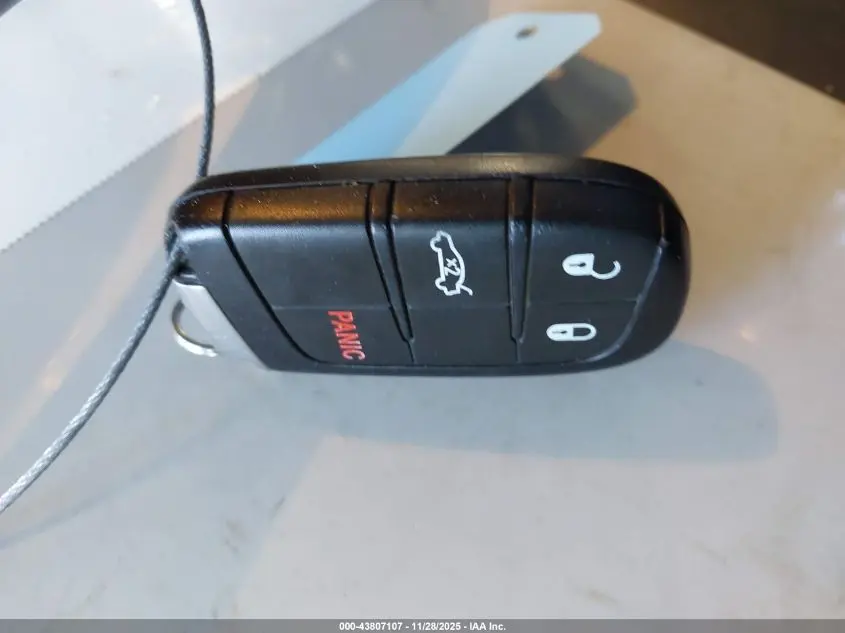 2015 CHRYSLER 300 LIMITED