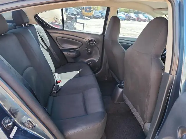 2017 NISSAN VERSA S  
