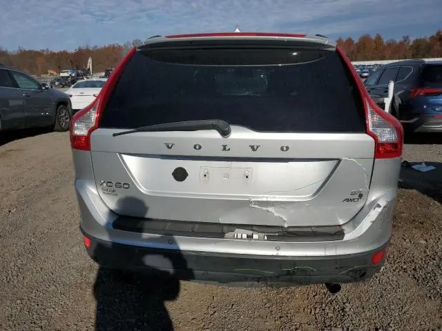 2010 VOLVO XC60 3.2  