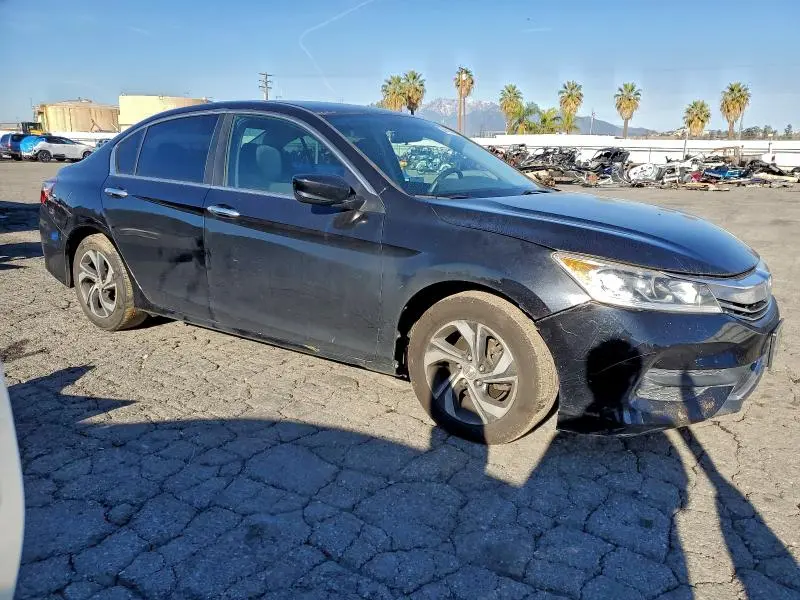 2017 HONDA ACCORD LX  