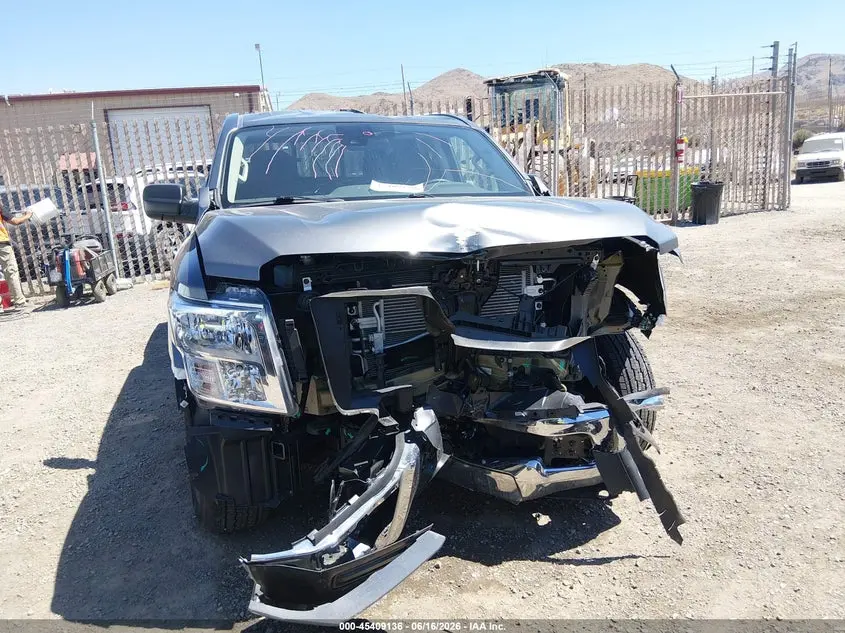 2024 NISSAN TITAN SV 4X2
