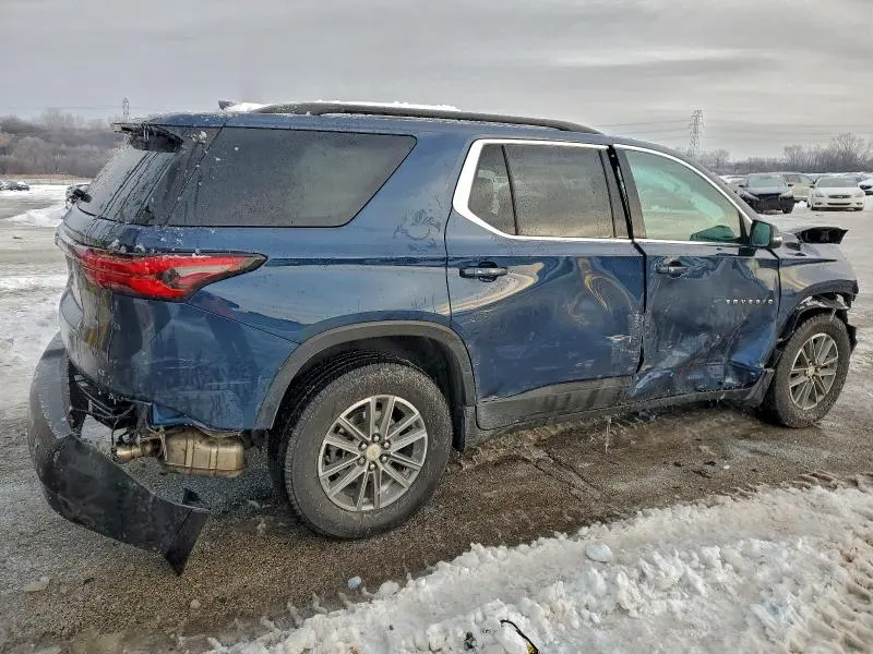 2023 CHEVROLET TRAVERSE LT  