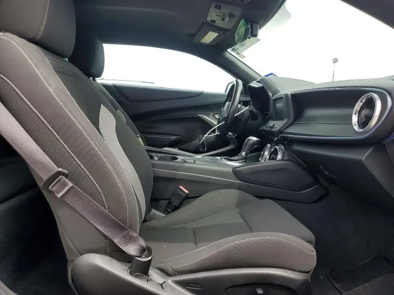 2017 CHEVROLET CAMARO LT  