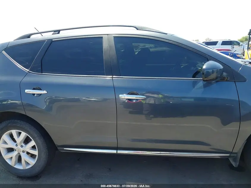 2011 NISSAN MURANO SV