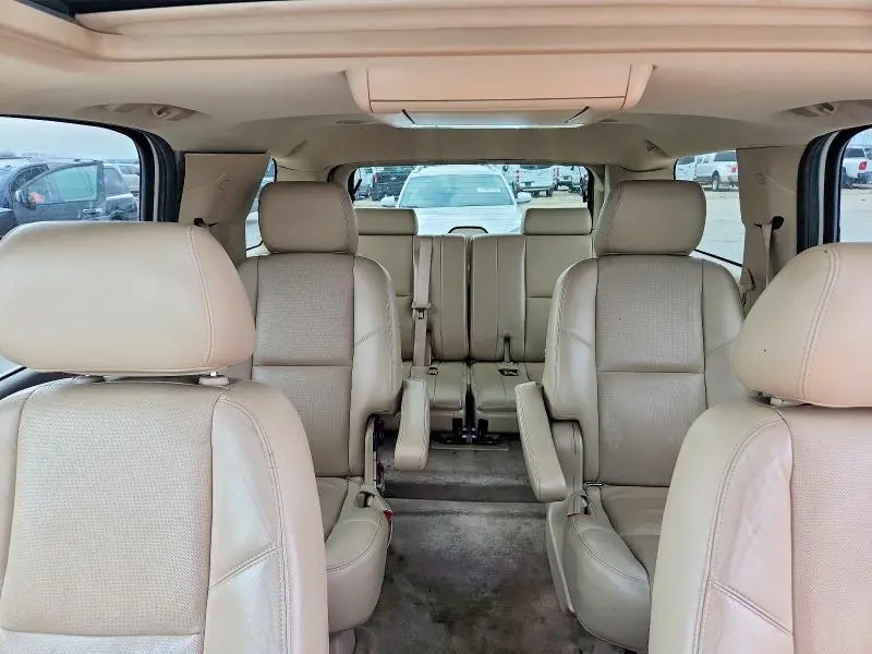 2011 CHEVROLET TAHOE C1500 LTZ  