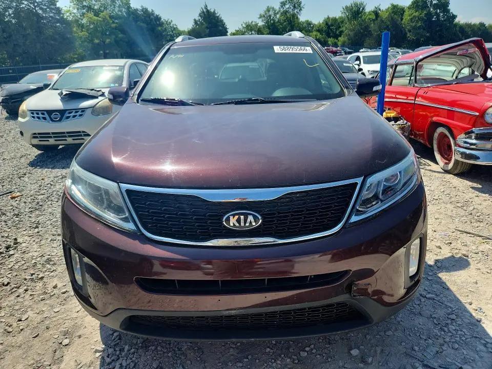 2015 KIA SORENTO LX  