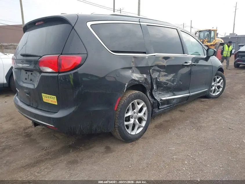 2017 CHRYSLER PACIFICA TOURING-L PLUS