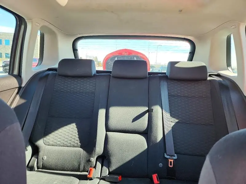 2010 VOLKSWAGEN TIGUAN SE  