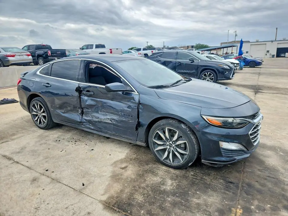 2020 CHEVROLET MALIBU RS  