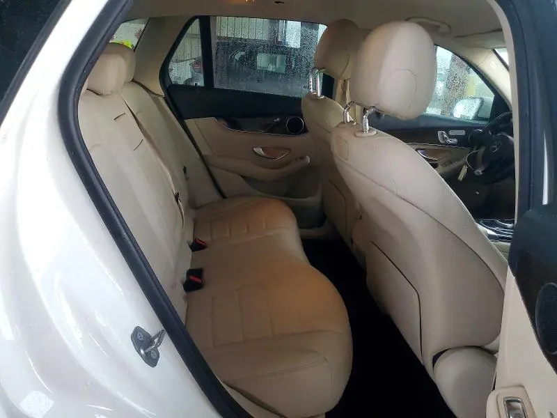 2019 MERCEDES-BENZ GLC 300 4MATIC  