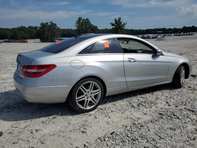 2010 MERCEDES-BENZ E 350  