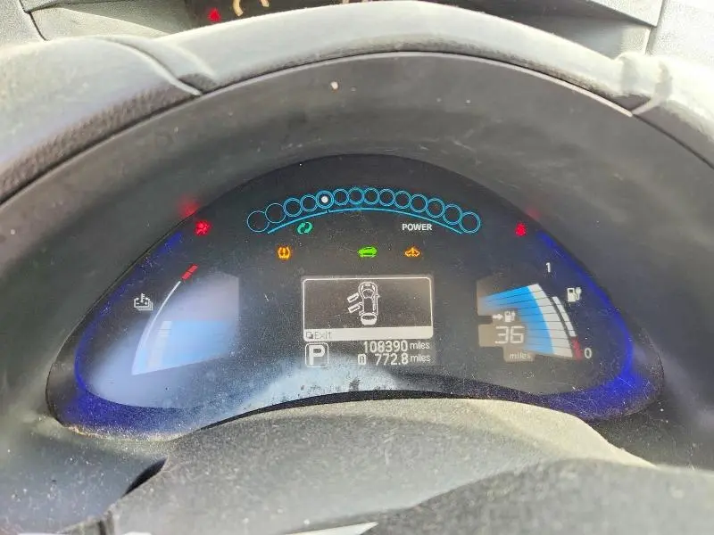2013 NISSAN LEAF S  