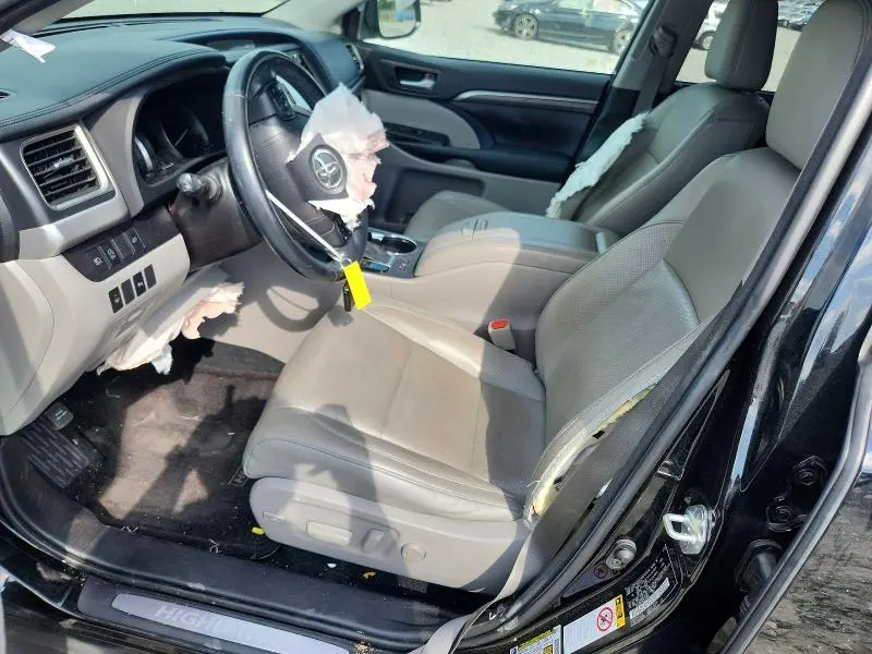 2018 TOYOTA HIGHLANDER LIMITED  