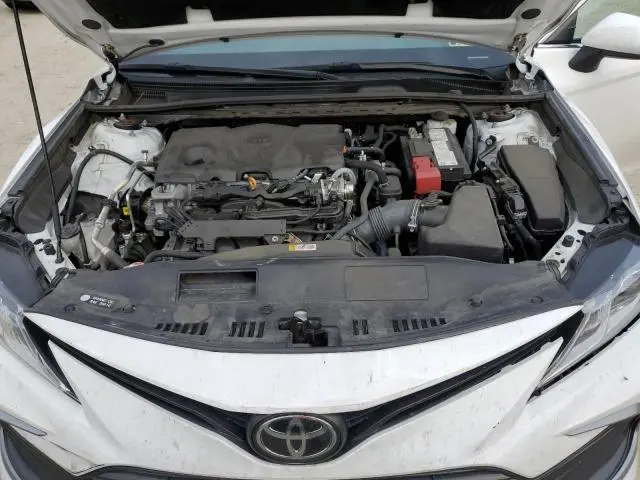 2022 TOYOTA CAMRY LE  