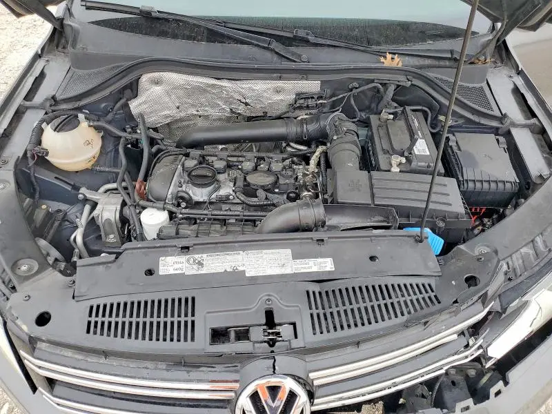 2012 VOLKSWAGEN TIGUAN S  
