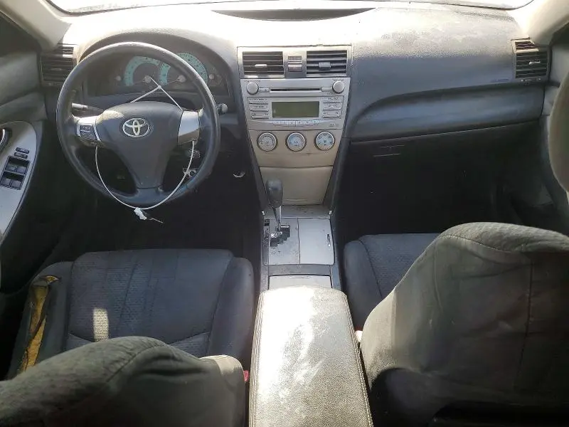 2010 TOYOTA CAMRY SE  