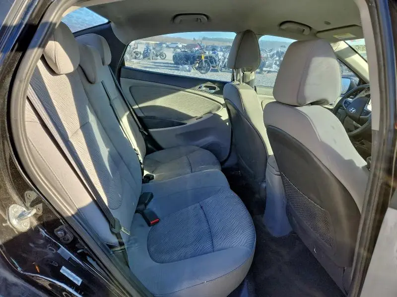 2014 HYUNDAI ACCENT GLS  