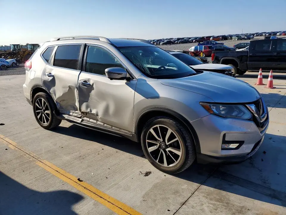 2019 NISSAN ROGUE SL  