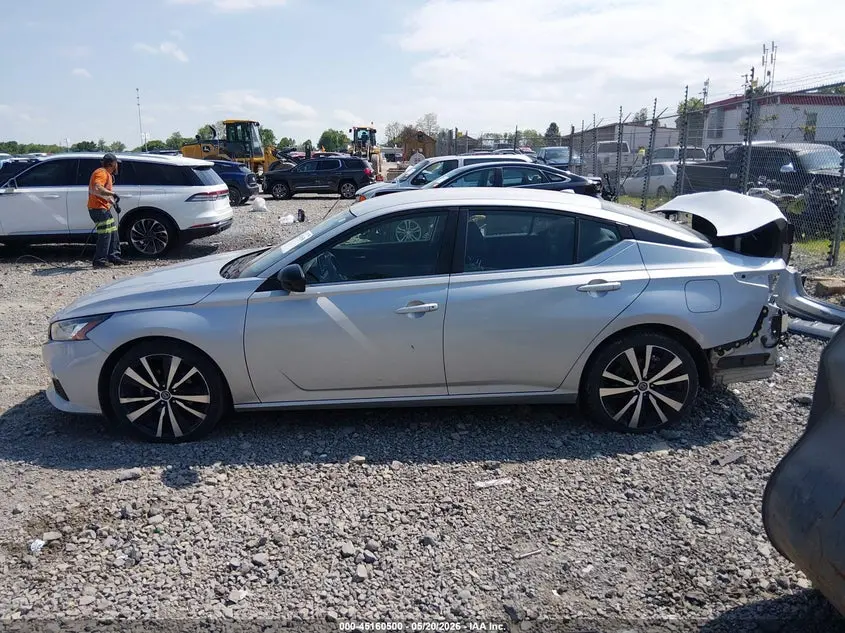 2022 NISSAN ALTIMA SR FWD