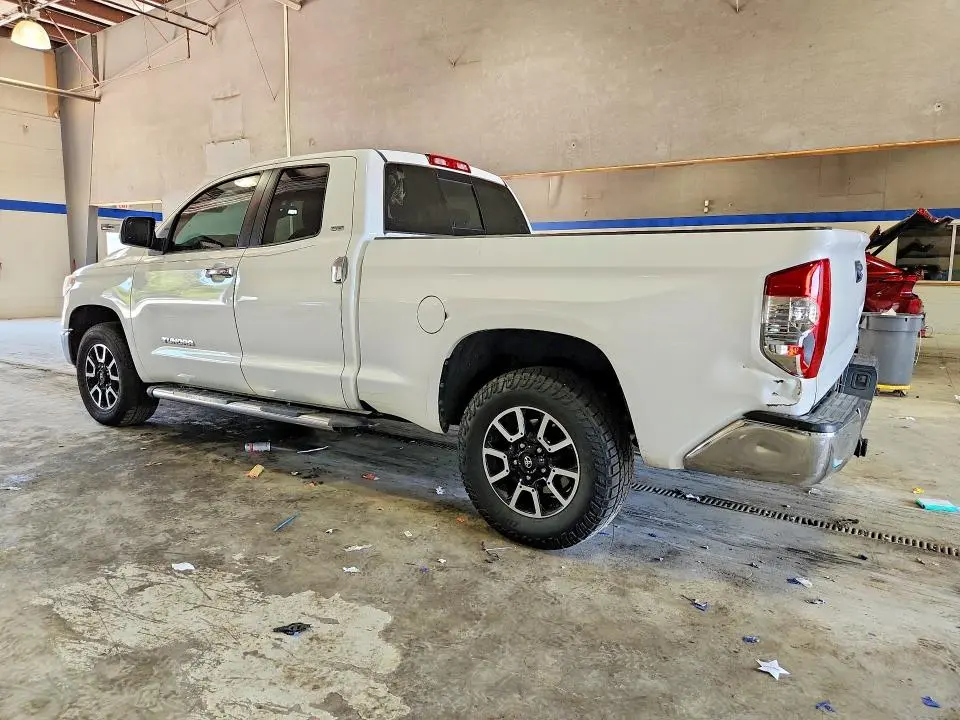 2016 TOYOTA TUNDRA   