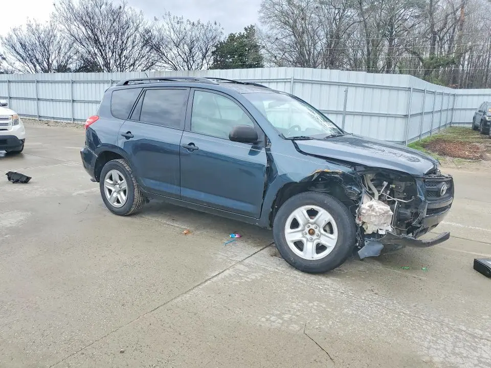 2011 TOYOTA RAV4 BASE  