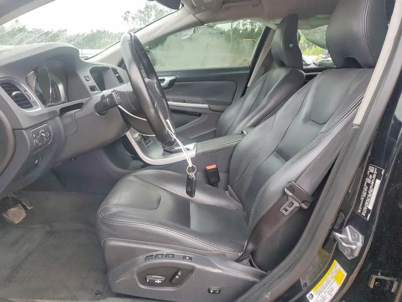 2017 VOLVO S60 PREMIER  
