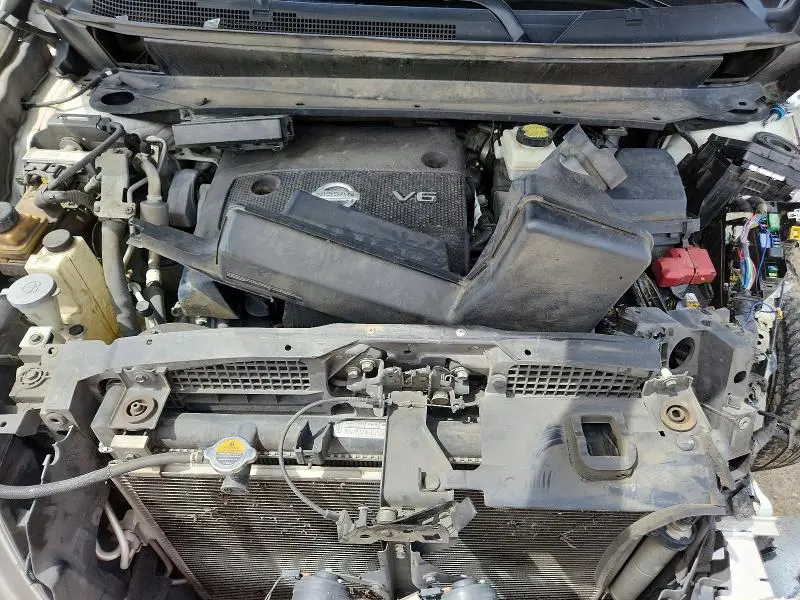2015 NISSAN PATHFINDER SL  