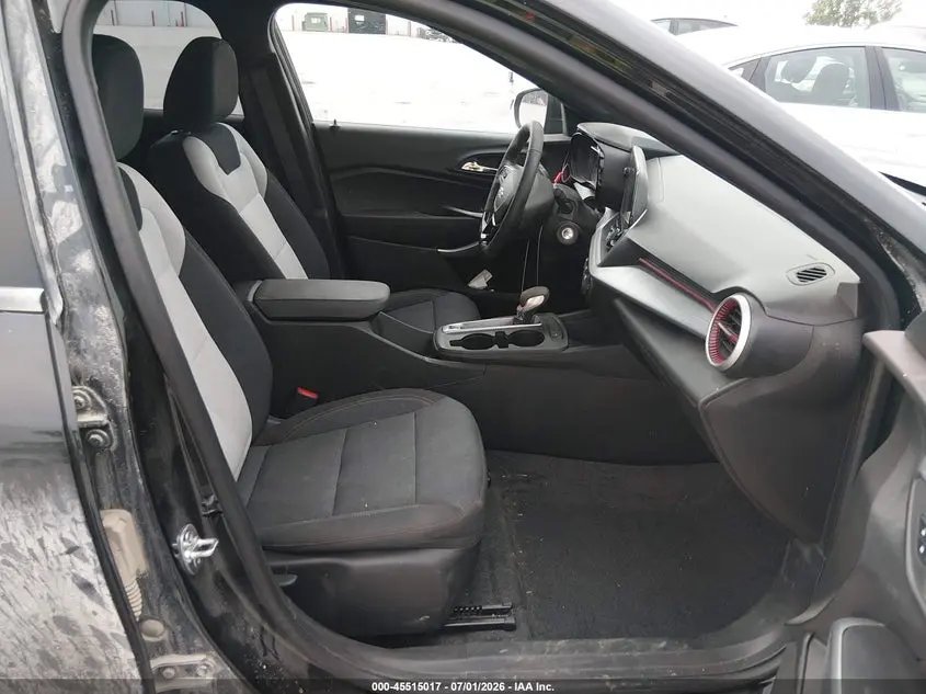 2025 CHEVROLET TRAX FWD 1RS