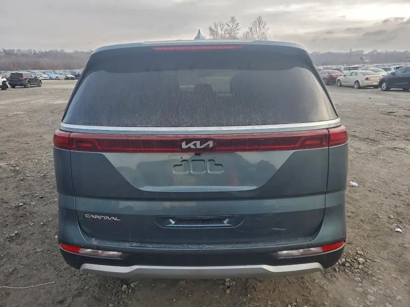 2023 KIA CARNIVAL EX  