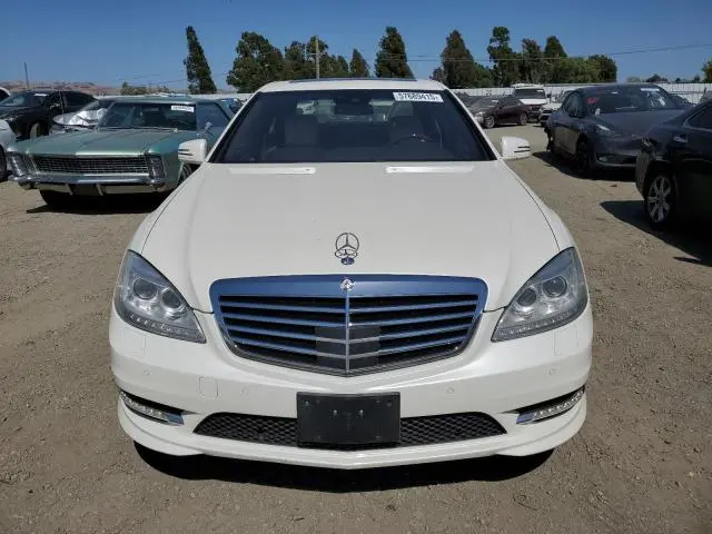 2013 MERCEDES-BENZ S 550  