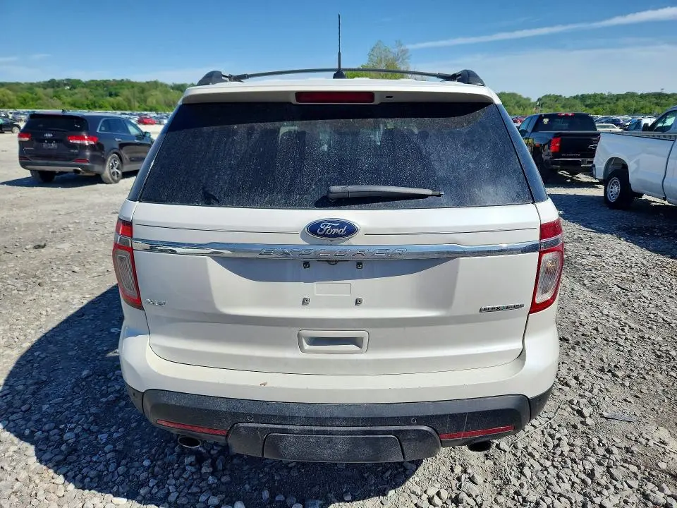 2013 FORD EXPLORER XLT  