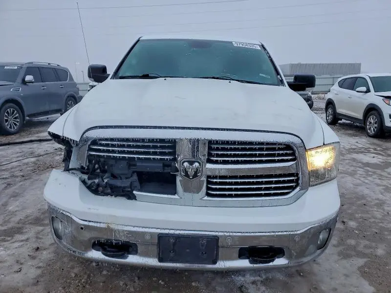 2014 RAM 1500 SLT  