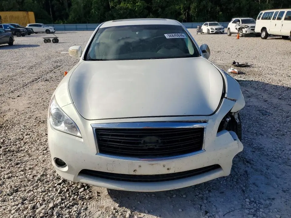 2011 INFINITI M37 X  