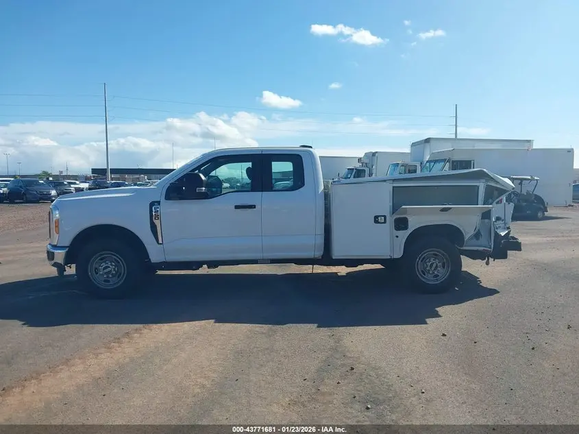 2024 FORD F-250 XL
