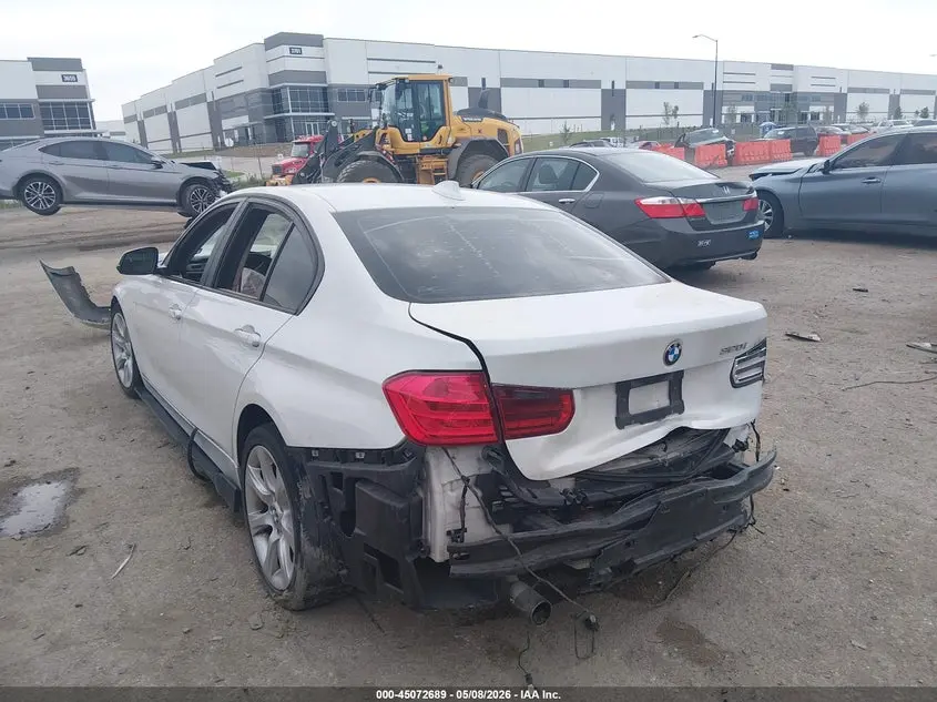 2015 BMW 320I  