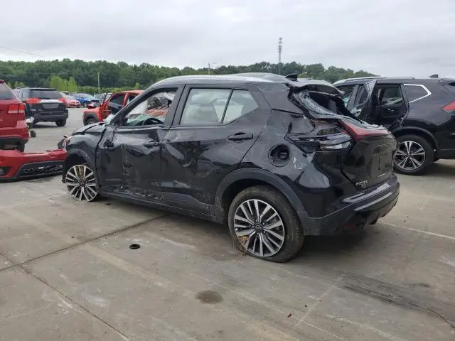2022 NISSAN KICKS SV