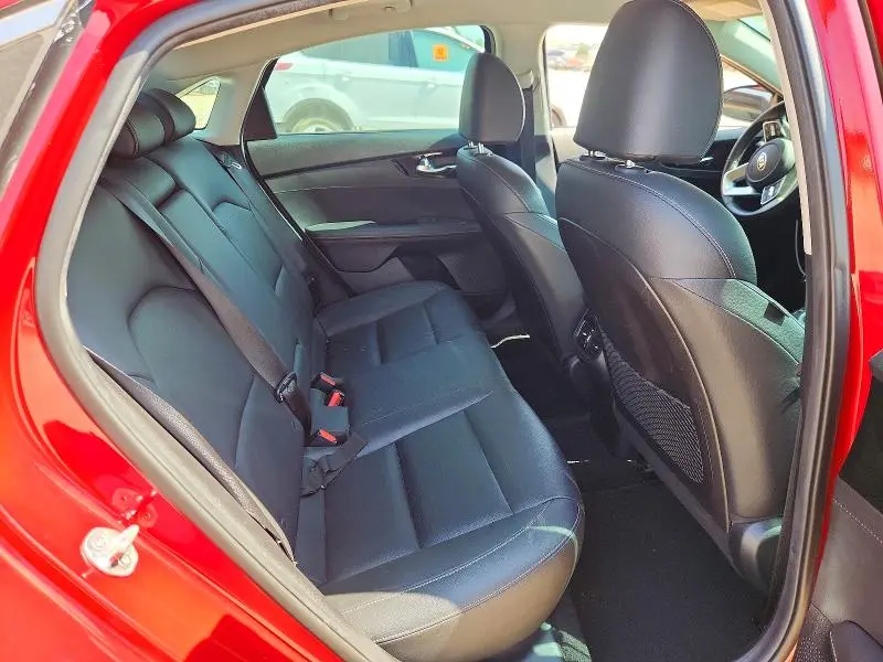 2019 KIA FORTE EX  