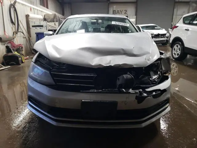 2016 VOLKSWAGEN JETTA SE  