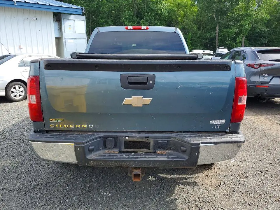 2011 CHEVROLET SILVERADO K1500 LT  