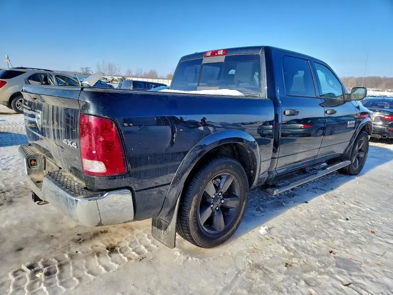 2017 RAM 1500 SLT  